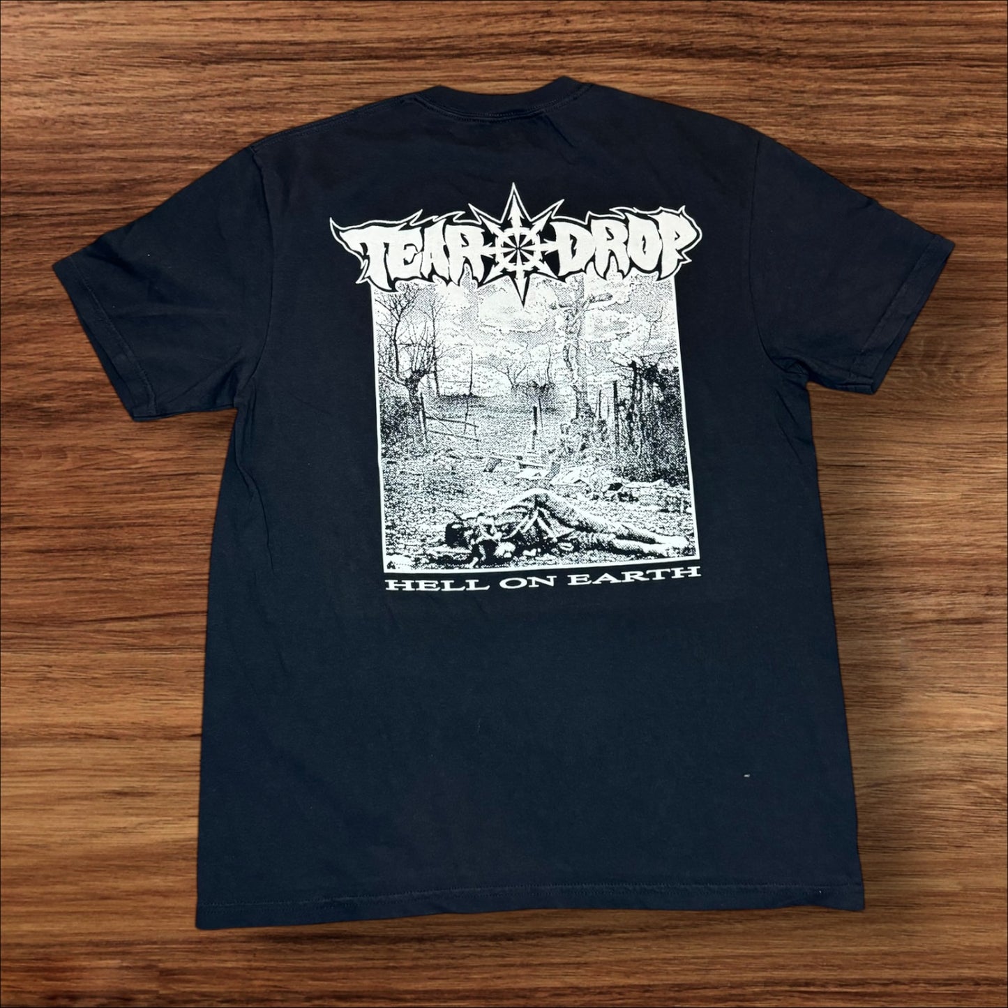 Tear Drop Black